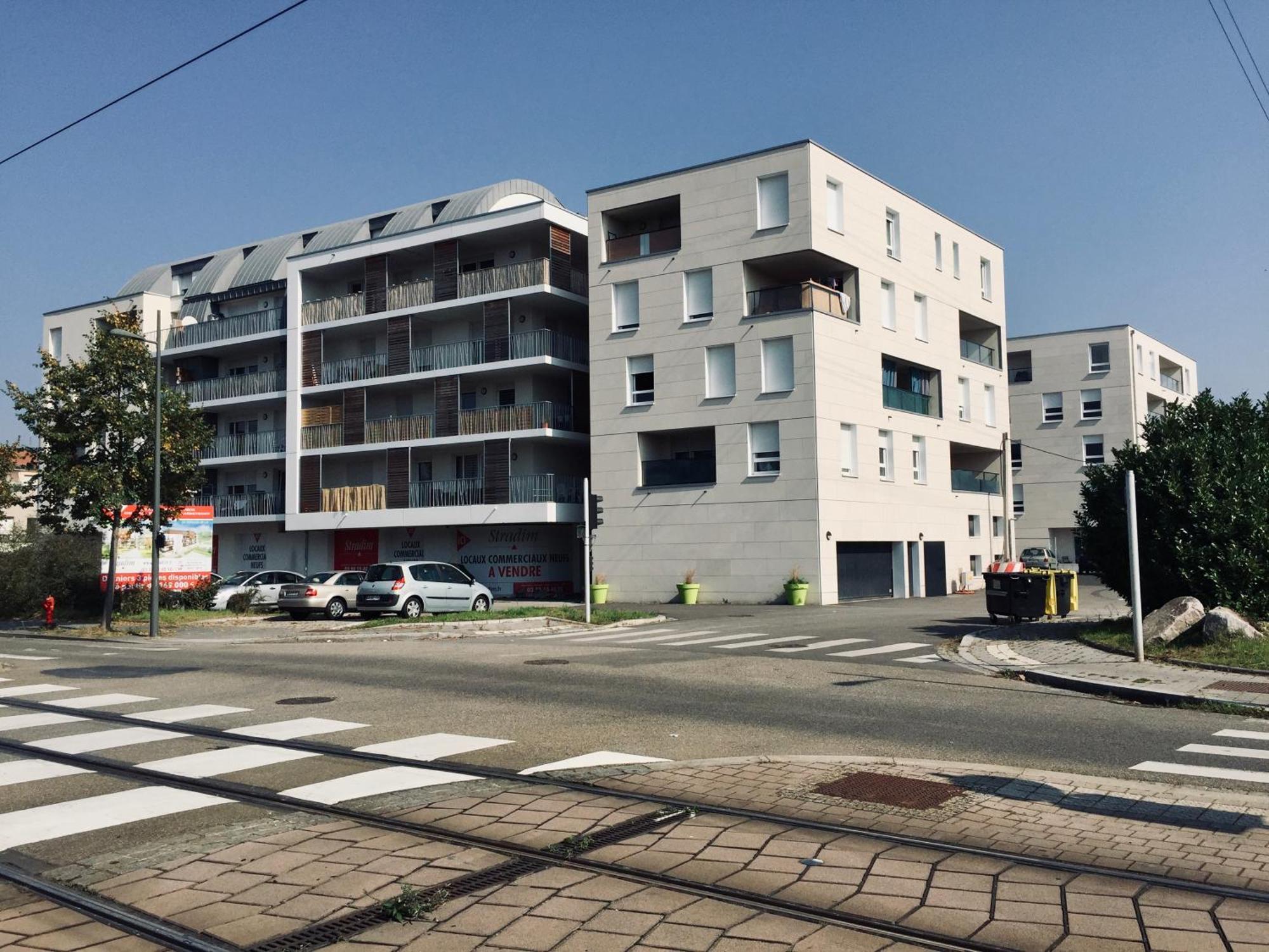 Le T2 Appartement Moderne Avec Terrasse Et Parking สตราสบูร์ก ภายนอก รูปภาพ